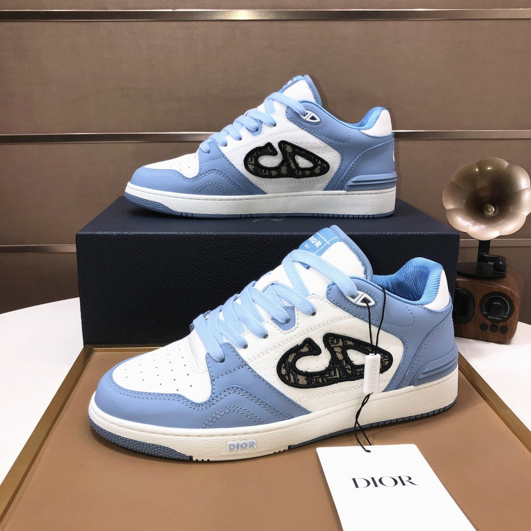 25 Luxury D Brand Casual Sneakers 0425102205
